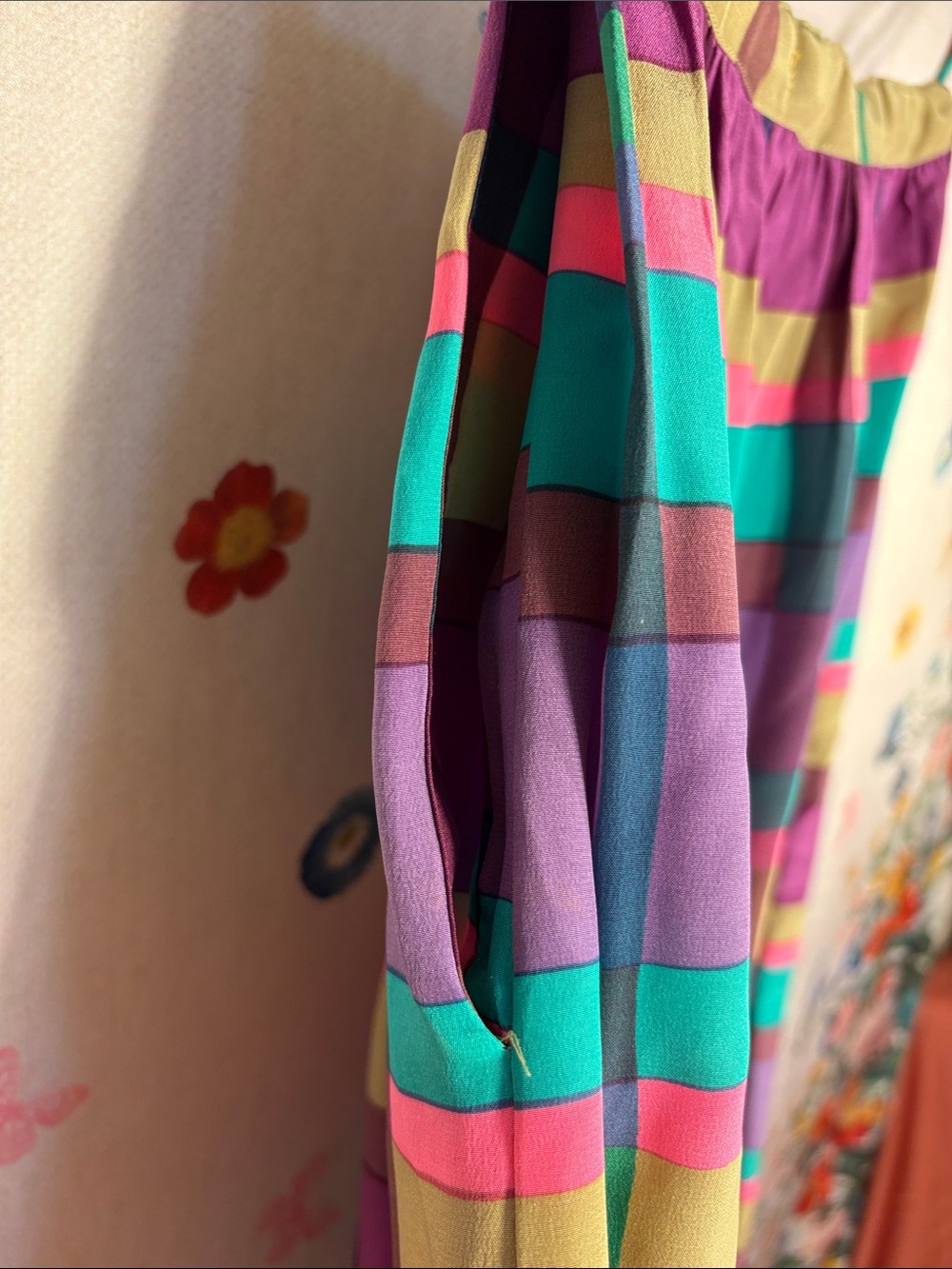 Vintage Argenti - 100% Silk Turquoise Purple Pink SandPlaid Midi Skirt w/Pockets - Picture 5 of 8